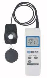 Reed Instruments LX-1102 Light Meter