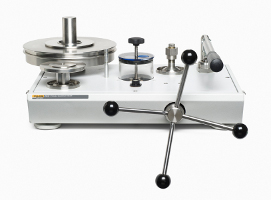 Fluke P3200 Hydraulic Water Deadweight Tester