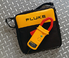 Fluke i410-KIT AC/DC Current Clamp and Carry Case Kit 