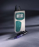 Oakton Acorn 6 pH, mV, Temperature Meter